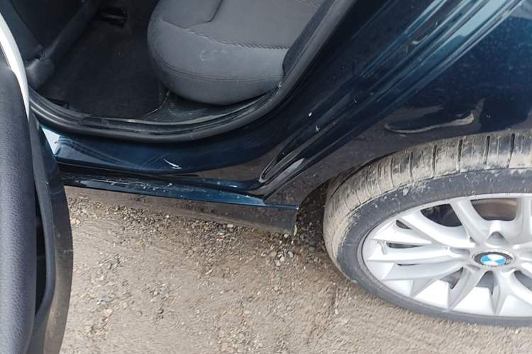 Used BMW 1 Series 2015 120i Leading Model Left Side Sill