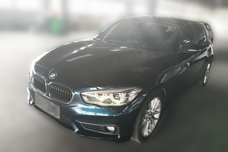 BMW 1 Series 2015 120i Leading Model مستعملة Guazi used car, China used car export, Used car for sale, Used cars, Cheapest cars for sale