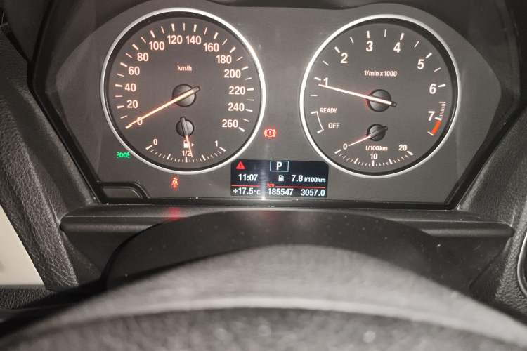 Used BMW 1 Series 2015 120i Leading Model Odometer Close Up