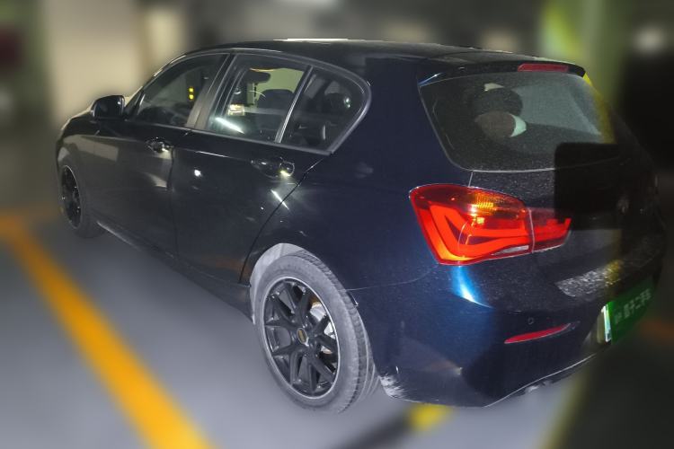 Used BMW 1 Series 2015 120i Leading Model Rear Left 45 Deg