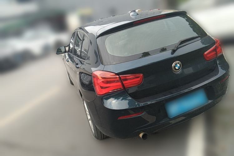 Used BMW 1 Series 2015 118i Leading Model Rear Left 45 Deg