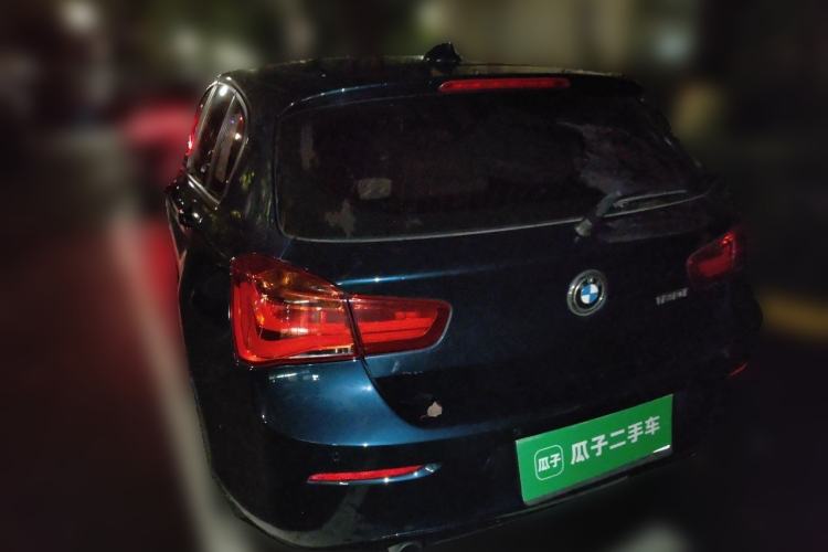 Used BMW 1 Series 2015 120i Leading Model Rear Left 45 Deg