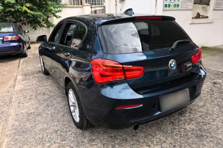 Used BMW 1 Series 2015 118i Leading Model Rear Left 45 Deg