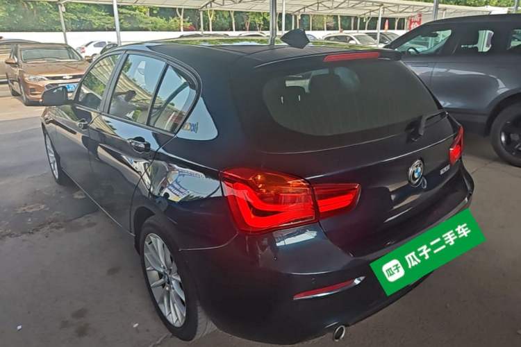 Used BMW 1 Series 2015 120i Leading Model Rear Left 45 Deg