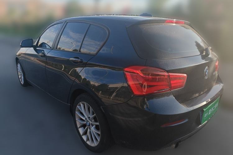 Used BMW 1 Series 2015 120i Leading Model Rear Left 45 Deg