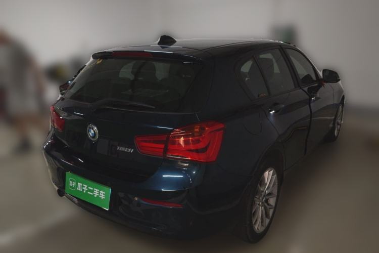 Used BMW 1 Series 2015 120i Leading Model Rear Right 45 Deg