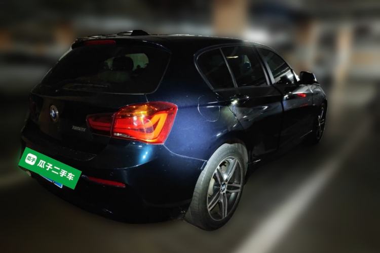 Used BMW 1 Series 2015 120i Sport Design Package Rear Right 45 Deg