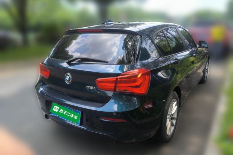 Used BMW 1 Series 2015 118i Leading Model Rear Right 45 Deg