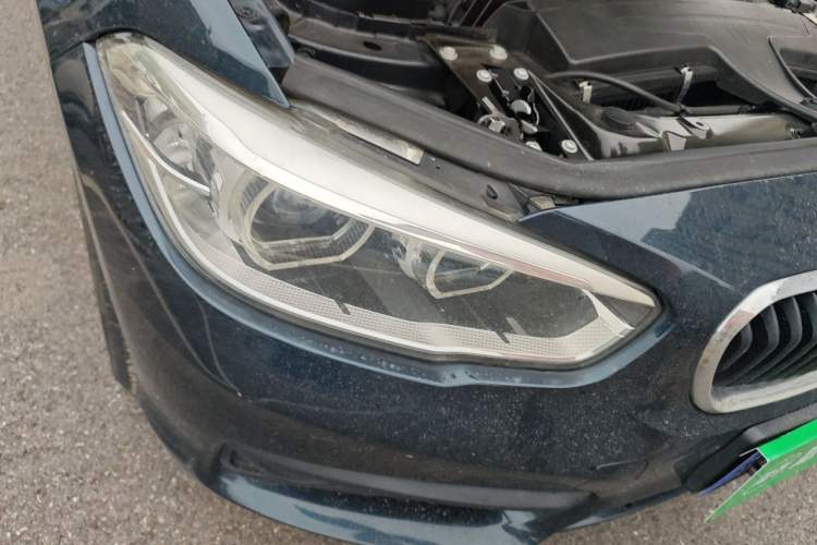 Used BMW 1 Series 2015 120i Sport Design Package Right Front Headlight