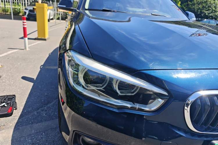Used BMW 1 Series 2015 120i Sport Design Package Right Front Headlight
