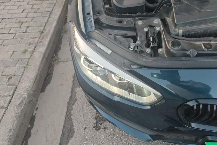 Used BMW 1 Series 2015 120i Leading Model Right Front Headlight