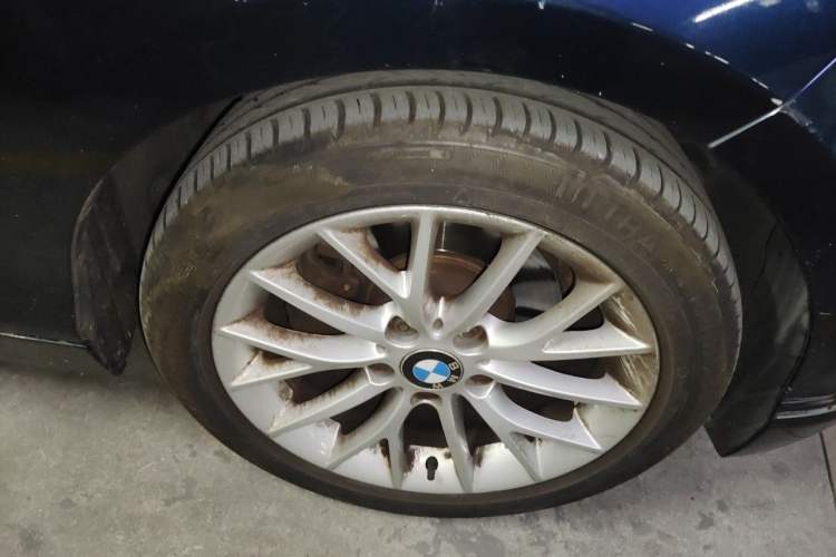 Used BMW 1 Series 2015 120i Leading Model Right Front Wheel Hub