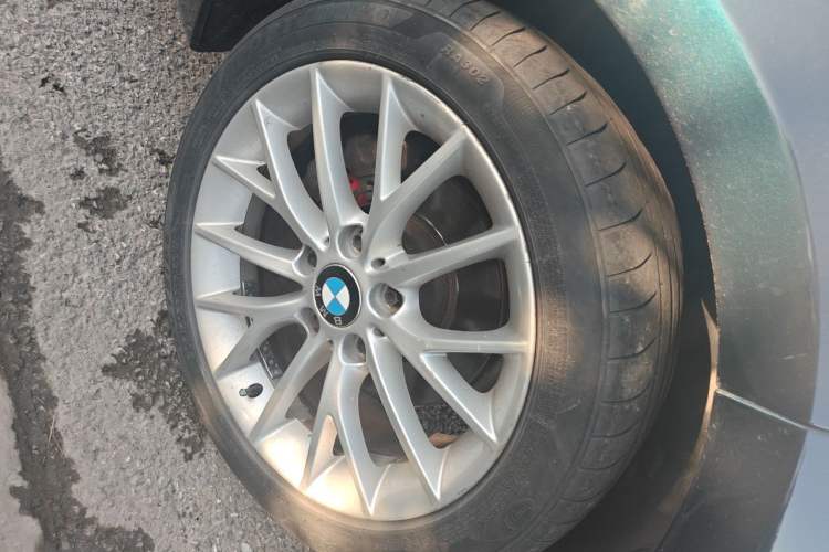 Used BMW 1 Series 2015 120i Leading Model Right Front Wheel Hub