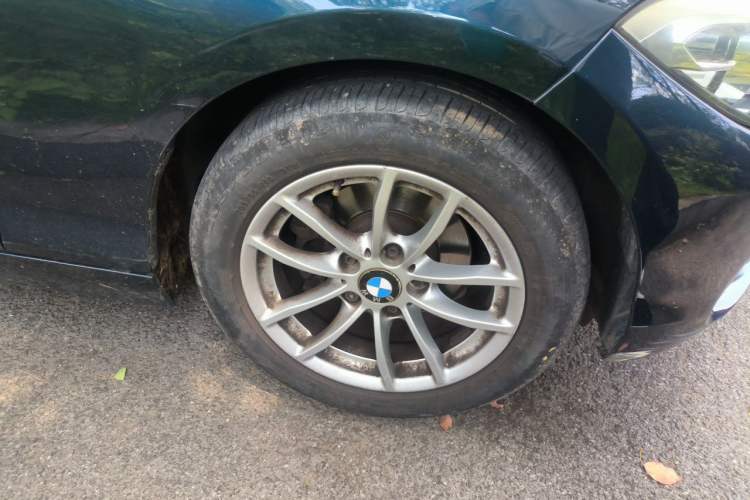 Used BMW 1 Series 2015 118i Leading Model Right Front Wheel Hub