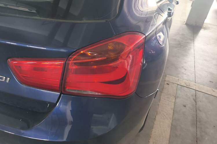 Used BMW 1 Series 2015 120i Sport Design Package Right Rear Taillight