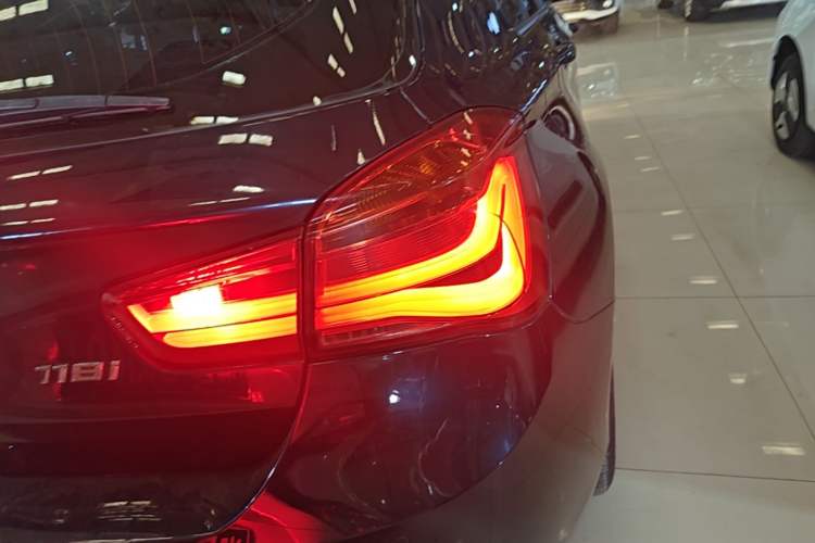 Used BMW 1 Series 2015 118i Leading Model Right Rear Taillight