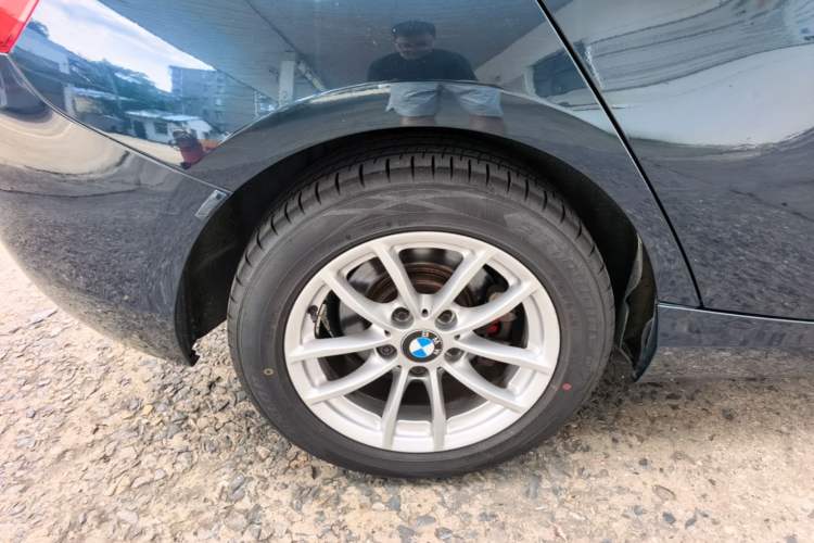 Used BMW 1 Series 2015 118i Leading Model Right Rear Wheel Hub