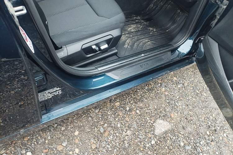 Used BMW 1 Series 2015 120i Leading Model Right Side Sill