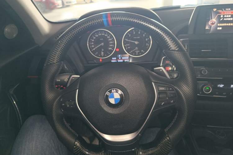 Used BMW 1 Series 2015 120i Sport Design Package Steering Wheel