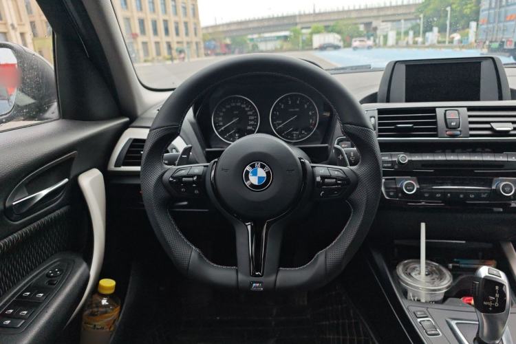 Used BMW 1 Series 2015 120i Sport Design Package Steering Wheel