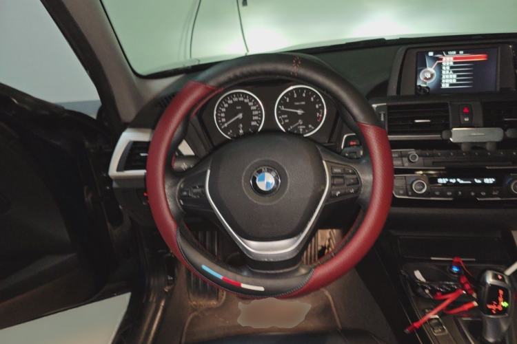 Used BMW 1 Series 2015 120i Leading Model Steering Wheel