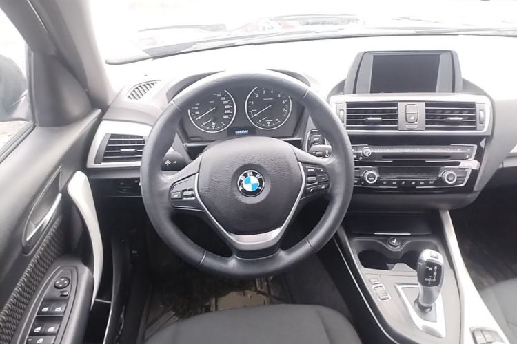 Used BMW 1 Series 2015 120i Leading Model Steering Wheel