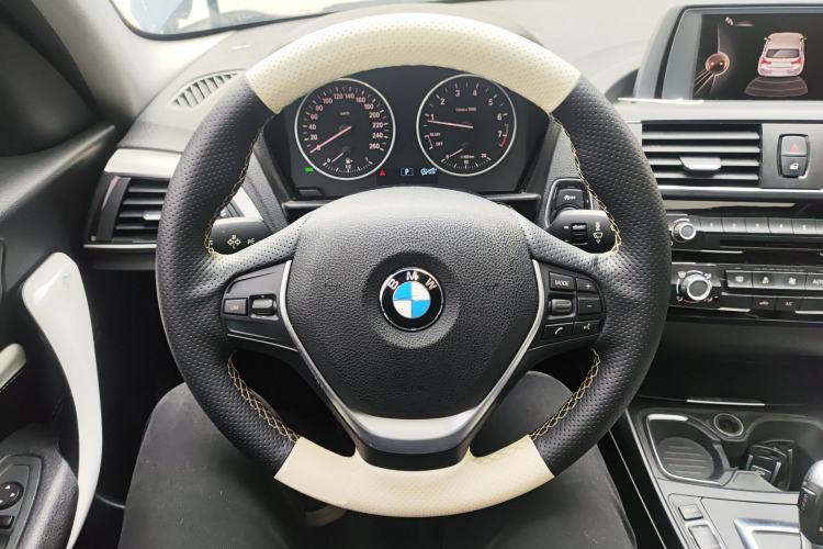 Used BMW 1 Series 2015 118i Urban Design Package Steering Wheel