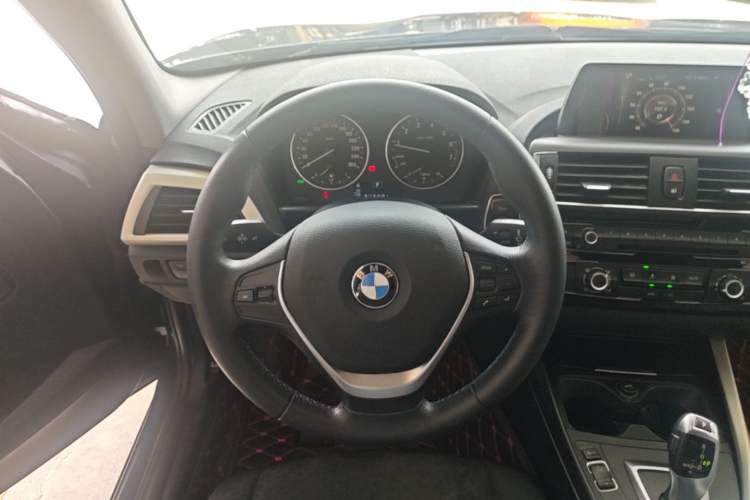 Used BMW 1 Series 2015 118i Leading Model Steering Wheel