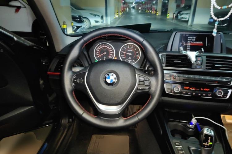 Used BMW 1 Series 2015 120i Sport Design Package Steering Wheel