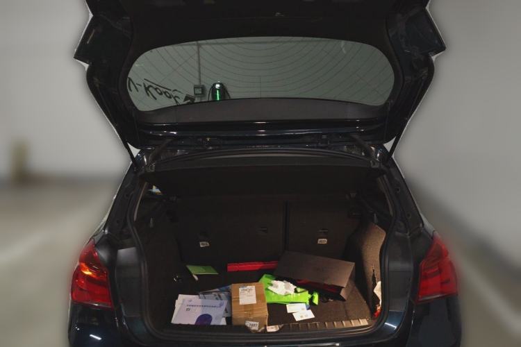 Used BMW 1 Series 2015 120i Leading Model Trunk