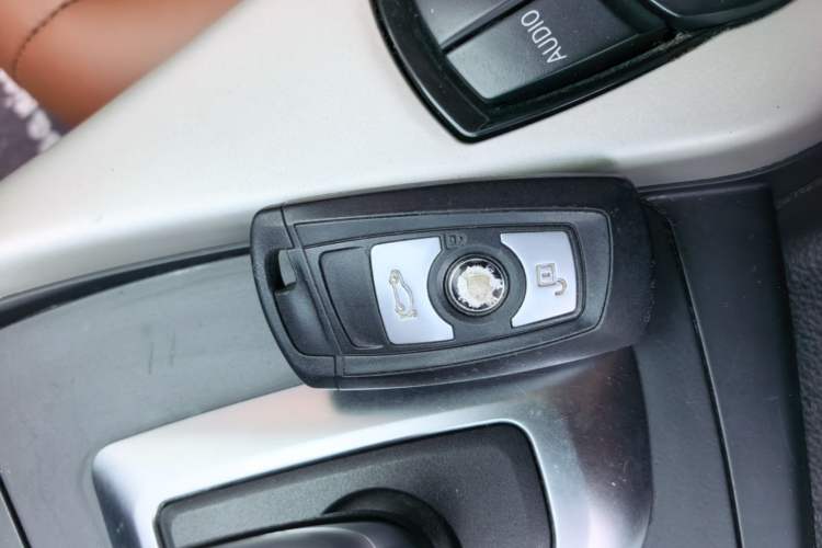 Used BMW 1 Series 2015 118i Leading Model Vehicle Key