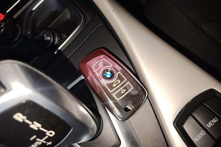 Used BMW 1 Series 2015 118i Leading Model Vehicle Key