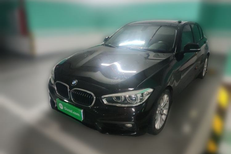 Used BMW 1 Series 2015 120i Leading Model Guazi used car, China used car export, Used car for sale, Used BMW cars, Cheapest cars for sale