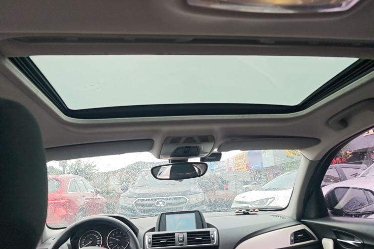 Used BMW 1 Series 2015 120i Leading Model Headliner