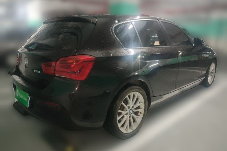 Used BMW 1 Series 2015 120i Leading Model Rear Right 45 Deg