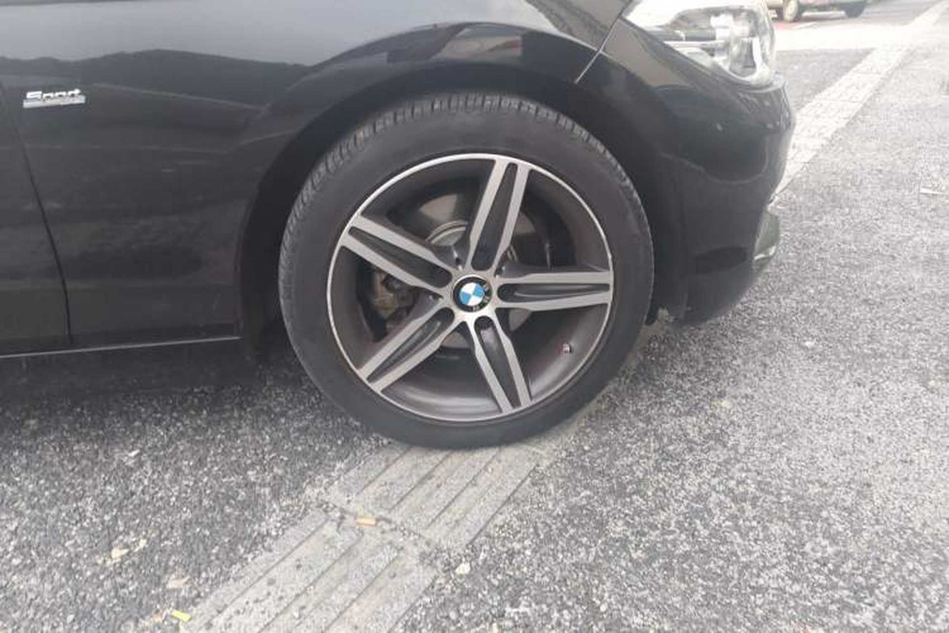 Used BMW 1 Series 2015 120i Sport Design Package Right Front Wheel Hub