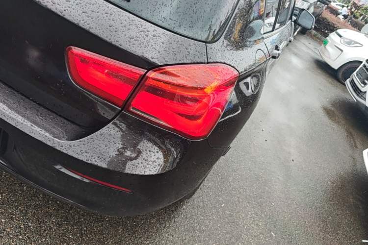 Used BMW 1 Series 2015 120i Leading Model Right Rear Taillight