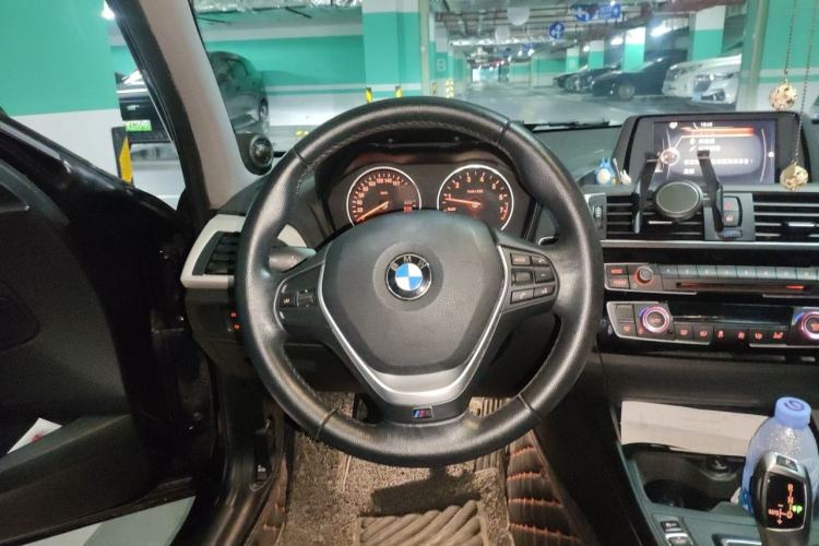 Used BMW 1 Series 2015 120i Leading Model Steering Wheel