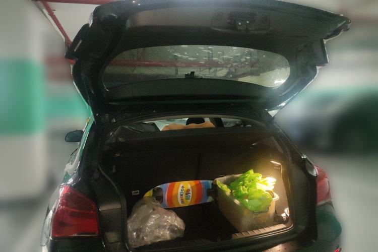 Used BMW 1 Series 2015 120i Leading Model Trunk