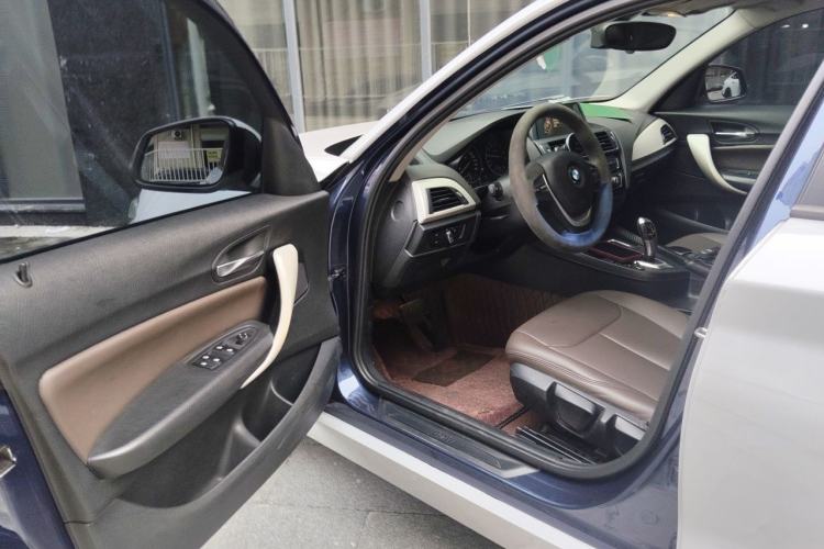 Used BMW 1 Series 2015 118i Leading Model Driver Seat