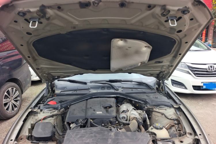 Used BMW 1 Series 2015 118i Leading Model Engine Bay