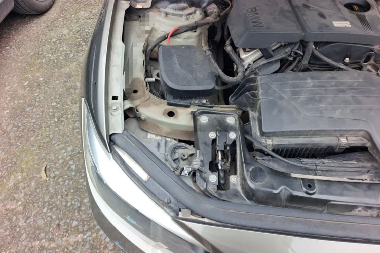 Used BMW 1 Series 2015 118i Leading Model Engine Bay Right