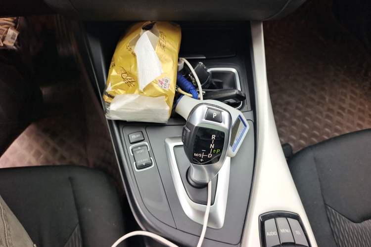 Used BMW 1 Series 2015 118i Leading Model Gear Lever