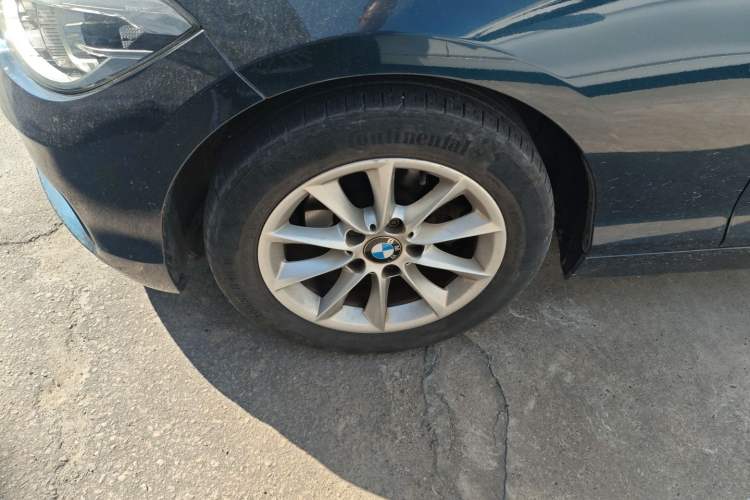 Used BMW 1 Series 2015 118i Urban Design Package Left Front Wheel Hub