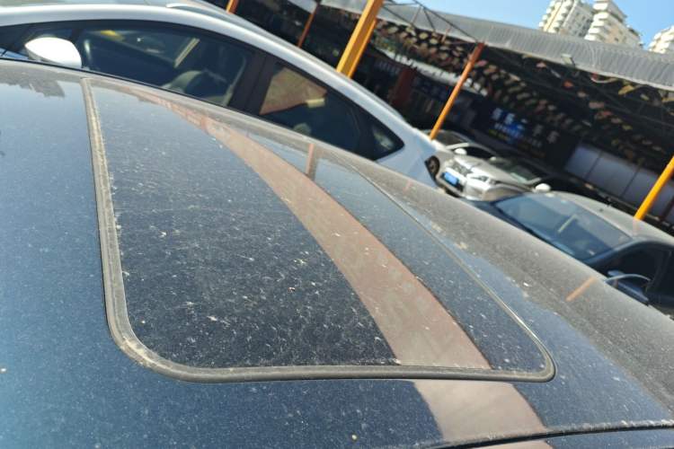 Used BMW 1 Series 2015 118i Urban Design Package Roof