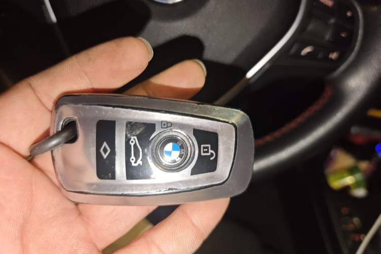 Used BMW 1 Series 2015 120i Sport Design Package Vehicle Key