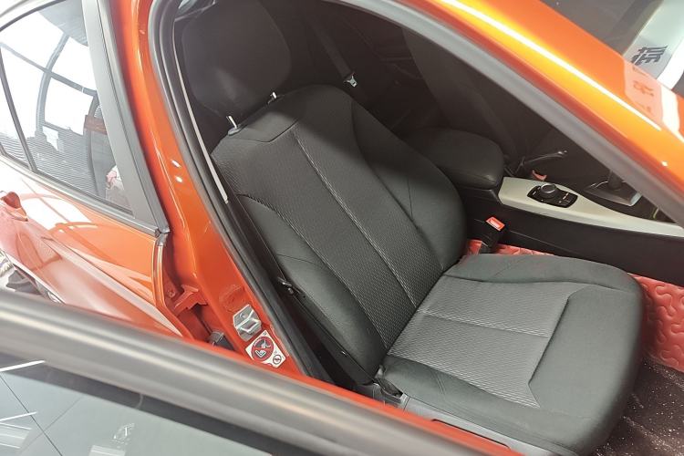 Used BMW 1 Series 2015 120i Leading Model Right Front Seat