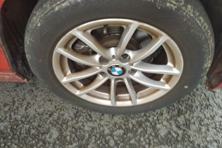 Used BMW 1 Series 2015 118i Leading Model Right Front Wheel Hub