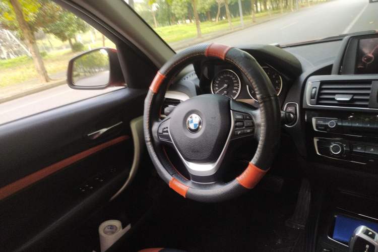 Used BMW 1 Series 2015 118i Leading Model Steering Wheel