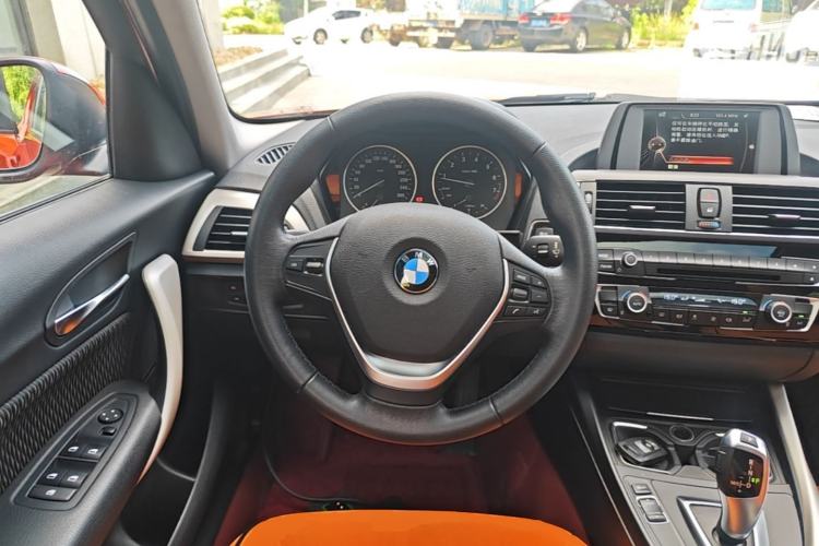 Used BMW 1 Series 2015 120i Leading Model Steering Wheel